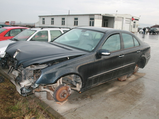 Mercedes-Benz alt model 2003