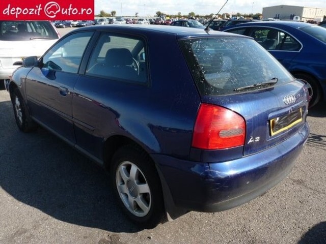 Audi 1999