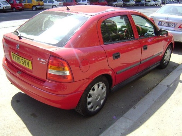 Opel 1998