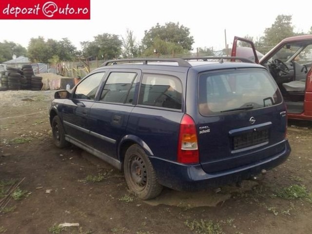 Opel 2001