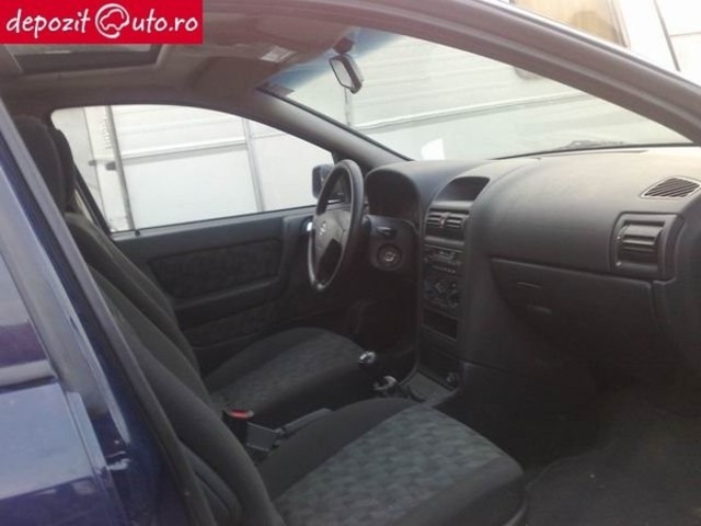 Opel 2001