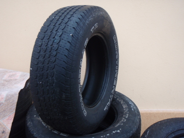 Anvelope de Jeep 18 toli Continental 275 / 70 / 18   / tel: 0764-538060 /