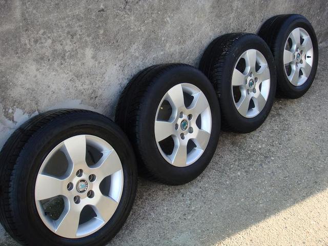 Vand sau schimb jante r15