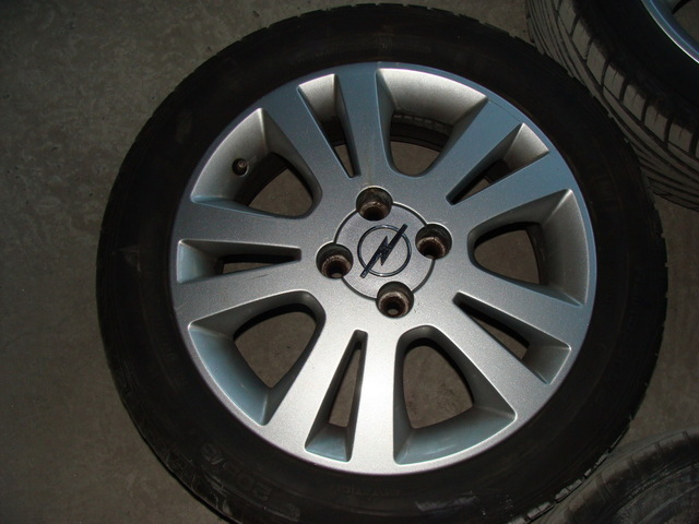 Jante aliaj Opel pe 16'', prindere 4x100 cu anvelope 205/50/R16