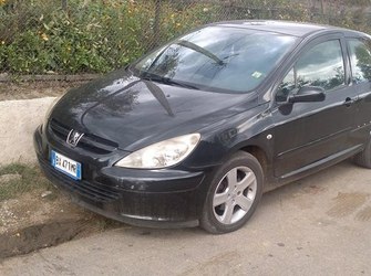 dezmembrez peugeot 307 motor 2.0 hdi