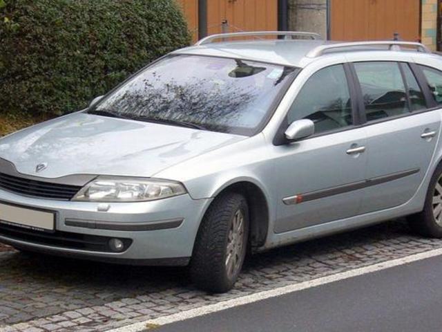 Dezmembrez Renault Laguna 2, 2.2dci,AN 2002