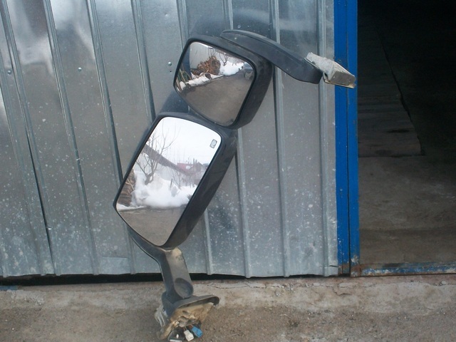 vand piese de camion iveco