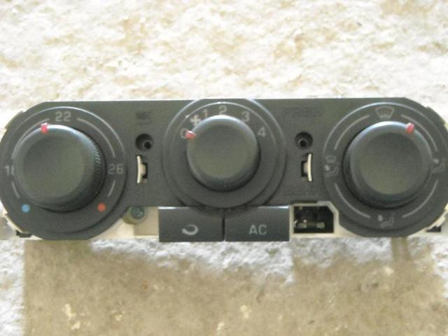 Vand comenzi clima seat ibiza