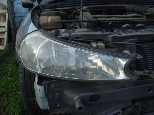 ford mondeo dezmembrari/dezmembrez/piese ford mondeo 1998