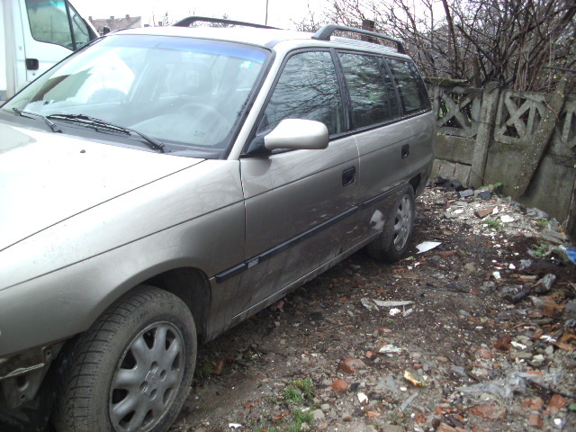opel astra f dezmembrari/dezmembrez/piese opel astra f 1992-1997