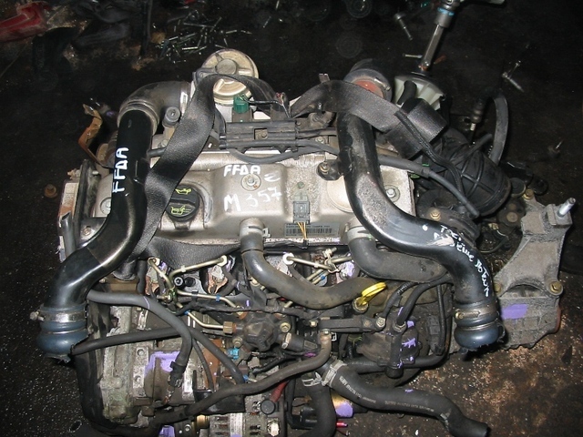 Vand blocuri motoare/ motoare ford focus 1,8 tddi / 1,8 tdci