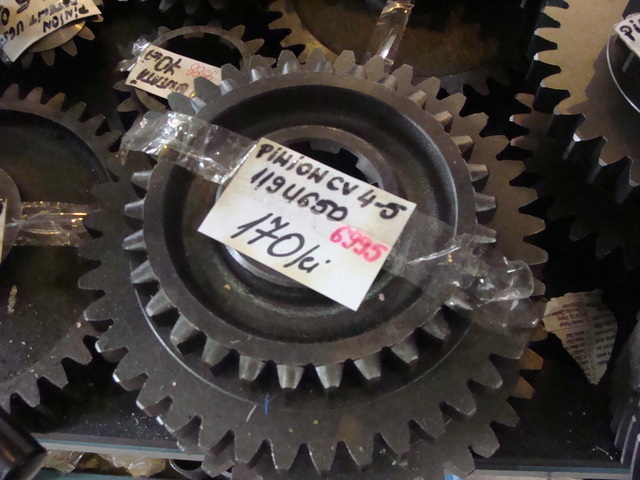 piese tractoare u650 si u445