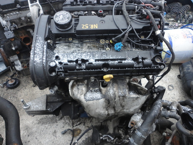 Vindem motor de Alfa Romeo 147, 1.6 benzina, 16V