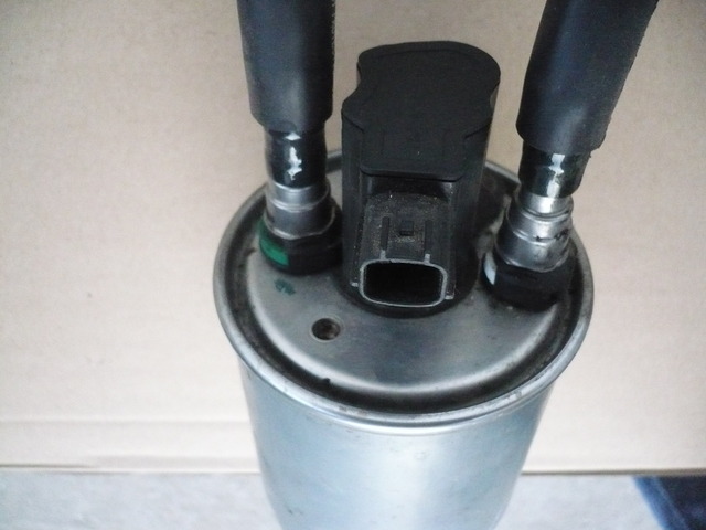 incalzitor filtru motorina Renault Megane 3 / Fluence ,  1. 5 dci , euro 5 -cod Renault : 7701070648