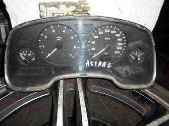 Vindem ceasuri bord Opel Astra G