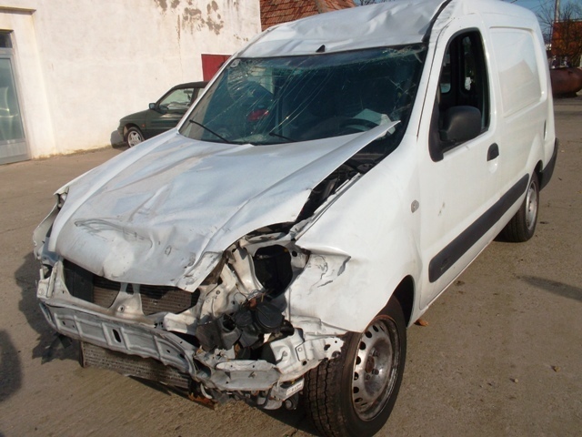 Parc Auto Racasdia dezmembreaza Renault Kangoo