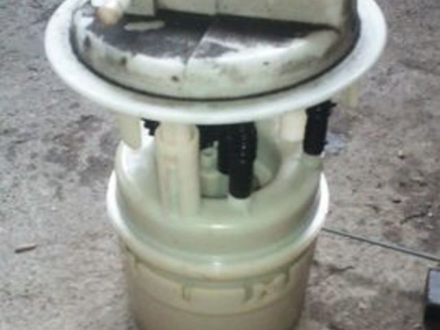 pompa benzina citroen C4 1.6-16 valve 2003
