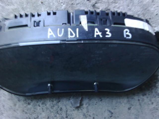 vand ceasuri bord pentru Audi A3 1.8 benzina