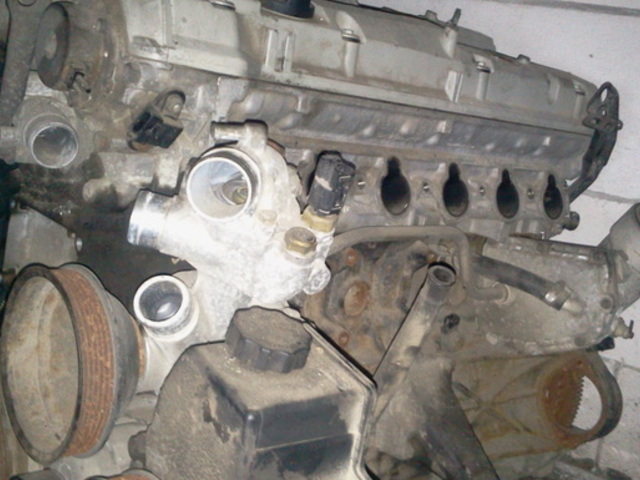 motor ssangyong rexton 3.2 benzina 2004