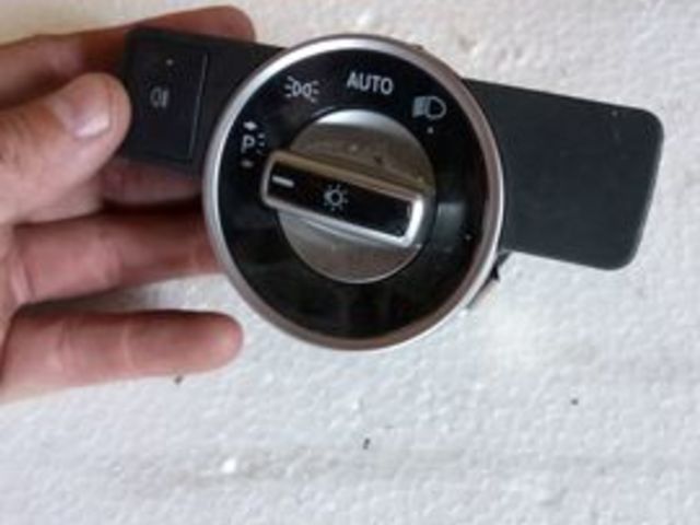 comutator lumini de mercedes benz E class W212 cu cod A2129050551