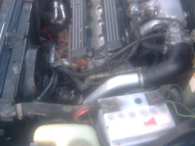 Vand piese saab 9000
