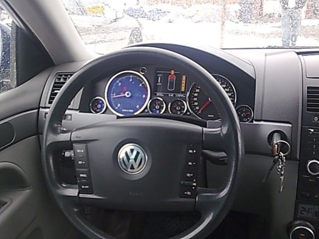 Dezmembrez vw touareg