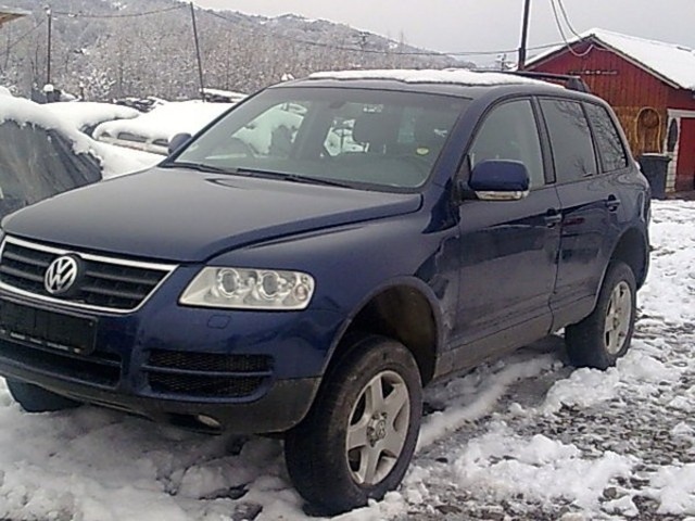 Dezmembrez vw touareg