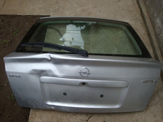 Vand haion opel astra g.putin lovit