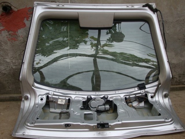 Vand haion opel astra g.putin lovit