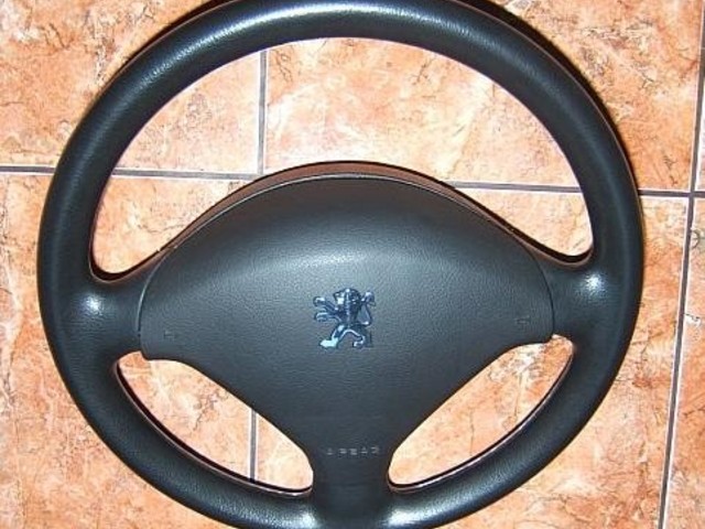 Volan +airbag peugeot 307 , sw , cc 2001-2007