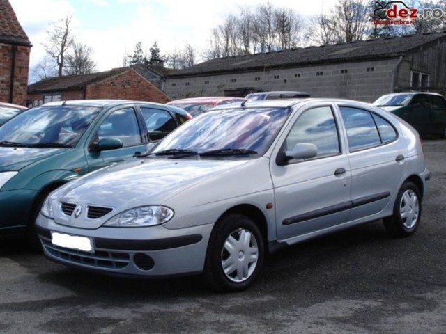 Dezmembrez renault megane 1. 9 d
