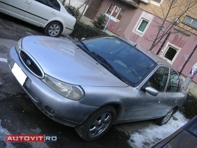 Dezmembrez ford mondeo