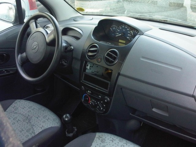 Vand chevrolet matiz usor avariat din 2009 pret 2100 euro
