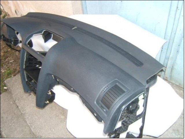 Plansa bord si airbag sofer skoda octavia iii  model 2009-2011 .