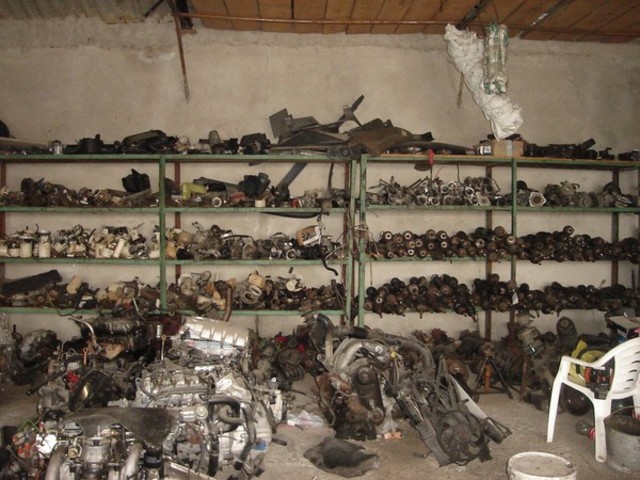 Piese second hand