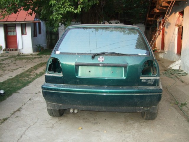 Dezmembrez golf 3 din 96, motor 1. 9 tdi, 90 de cai.